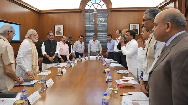 Uttar Pradesh Chief Minister Meets Prime Minister Modi to Discuss Development Issues